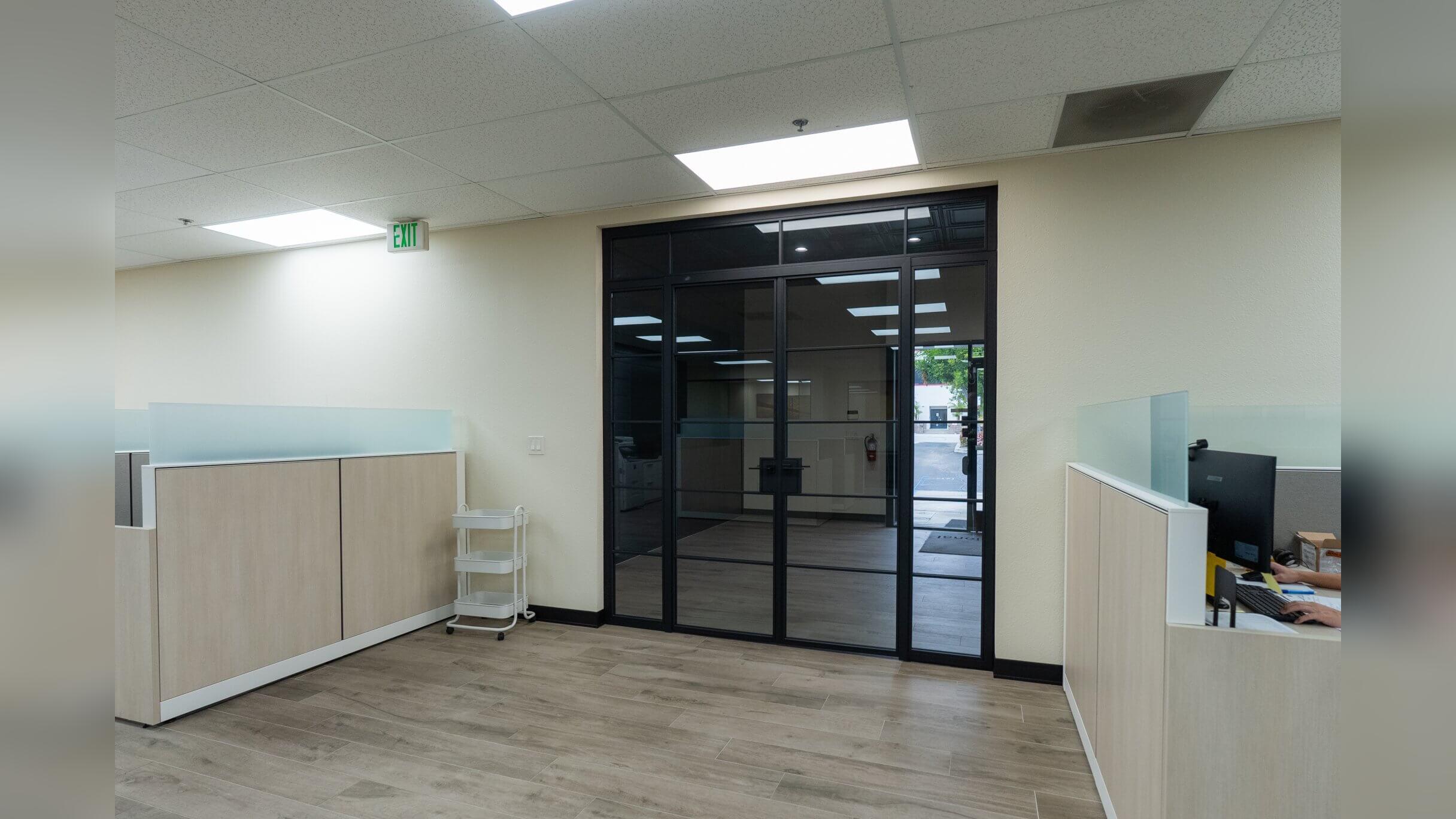 Steel Partition – Swing