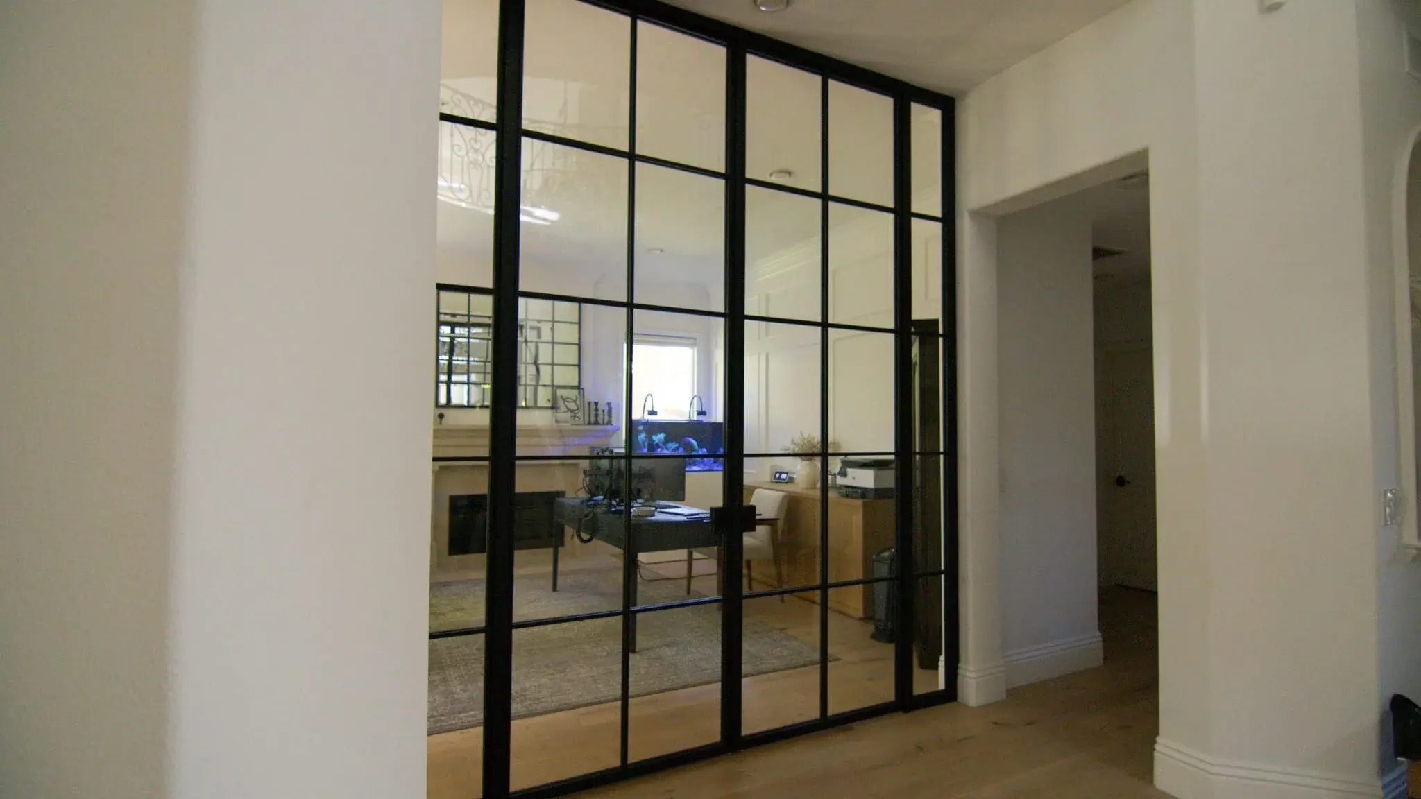 Steel Partition – Swing