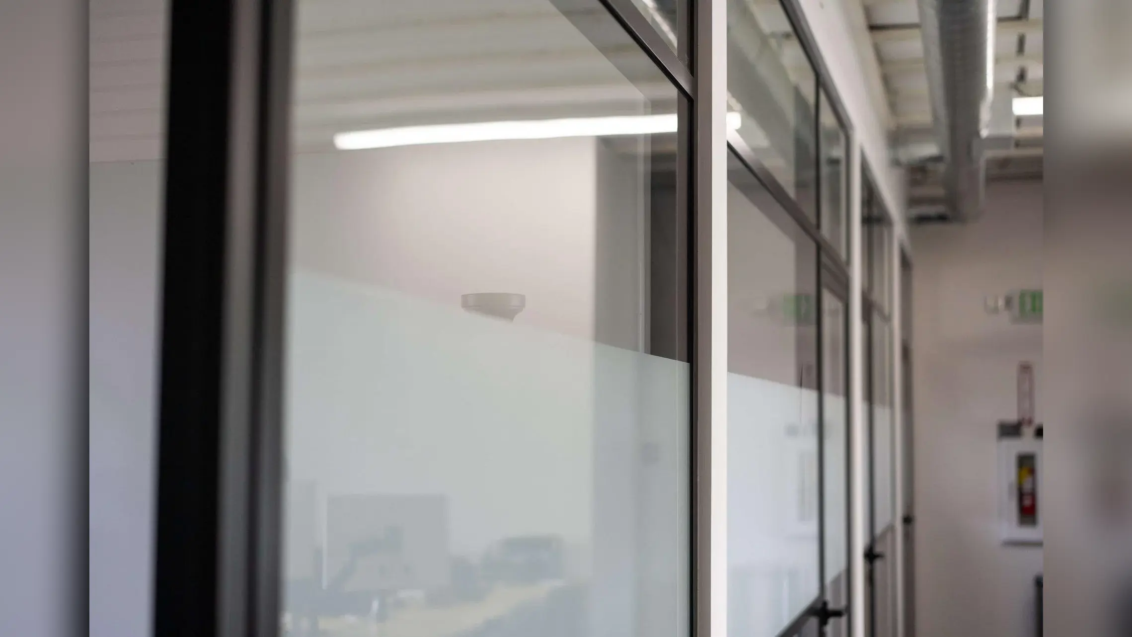 Kompas – Aluminum Partition