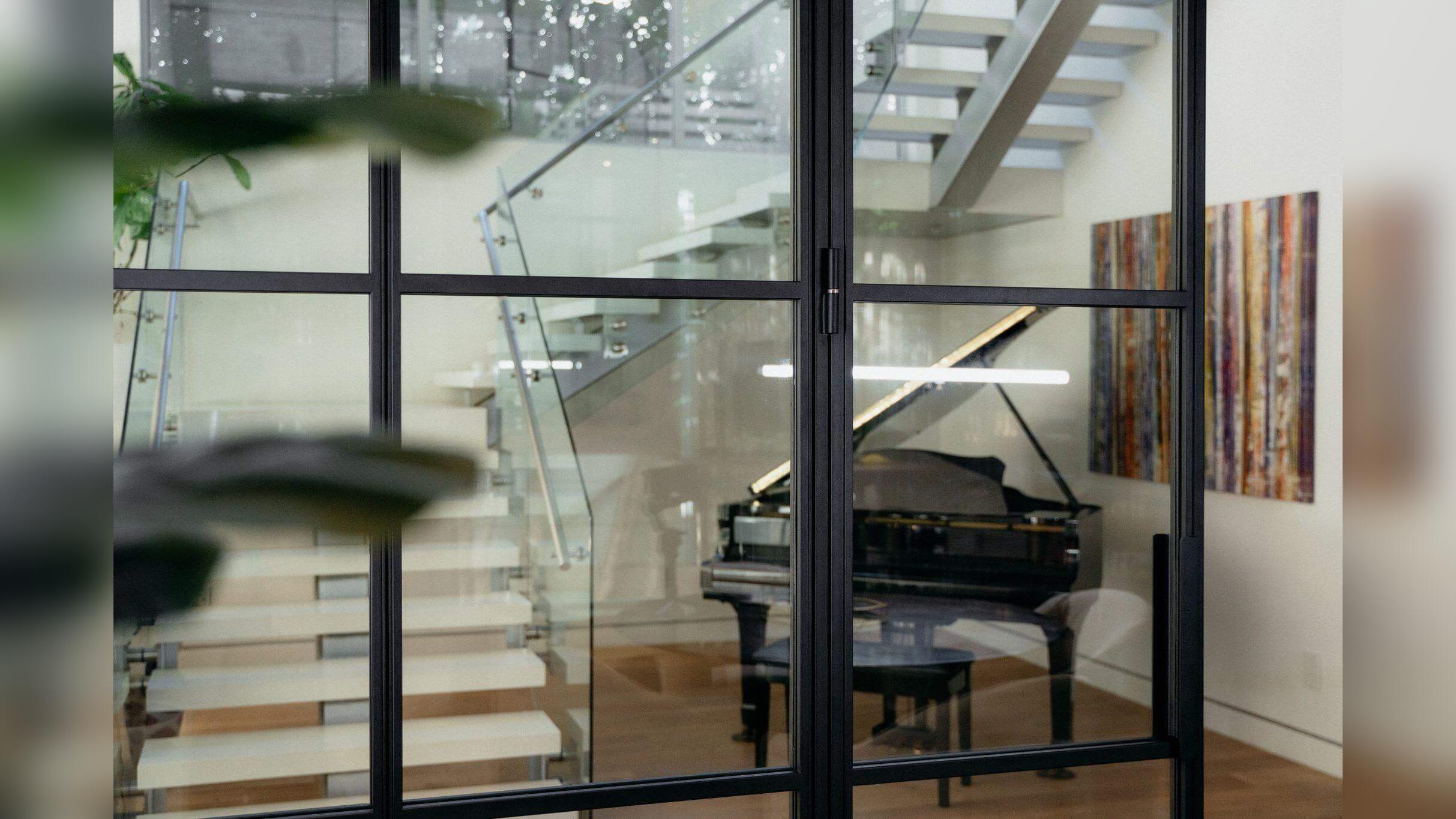 Steel Partitions – Swing Doors