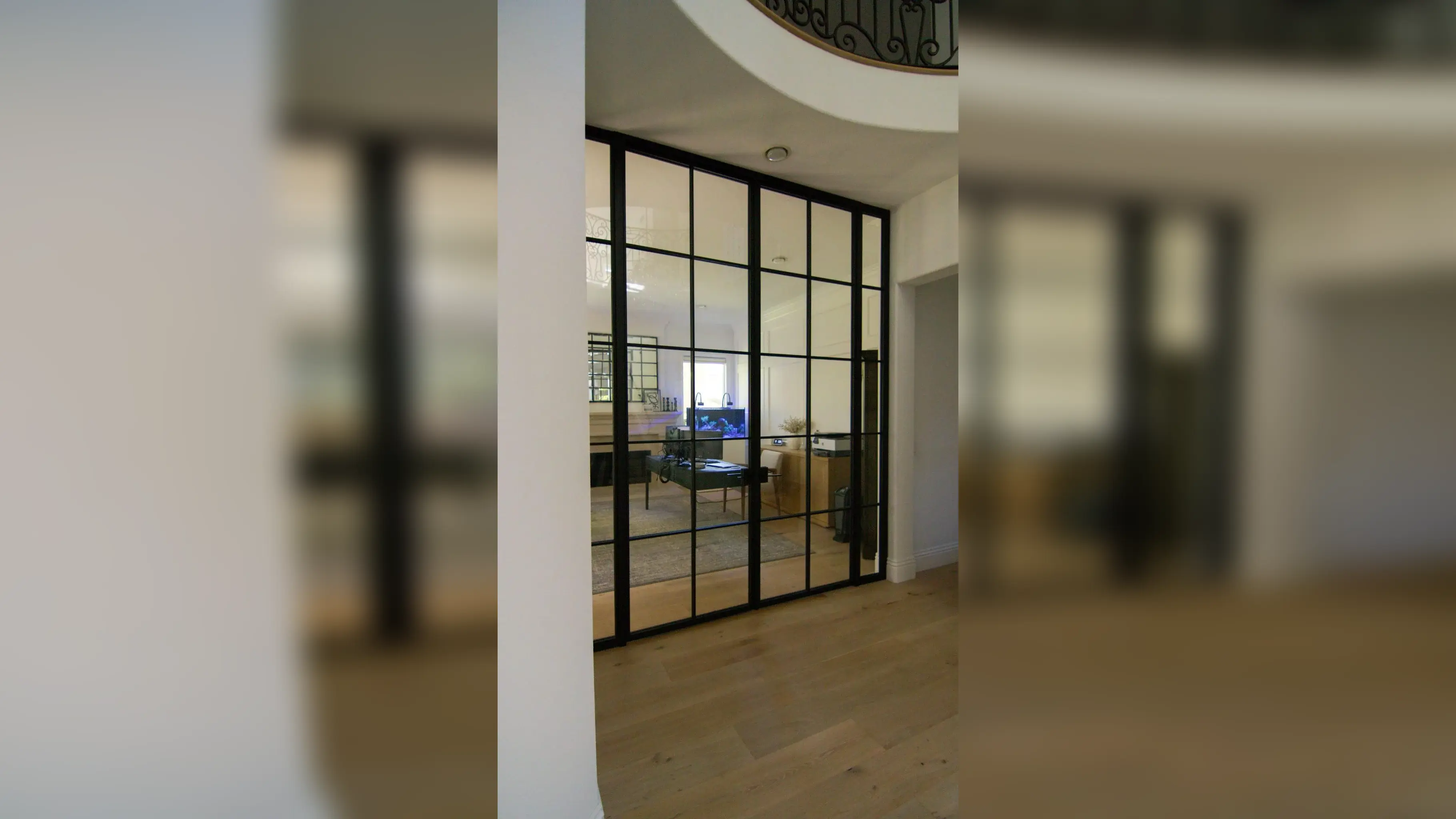 Steel Partition – Swing