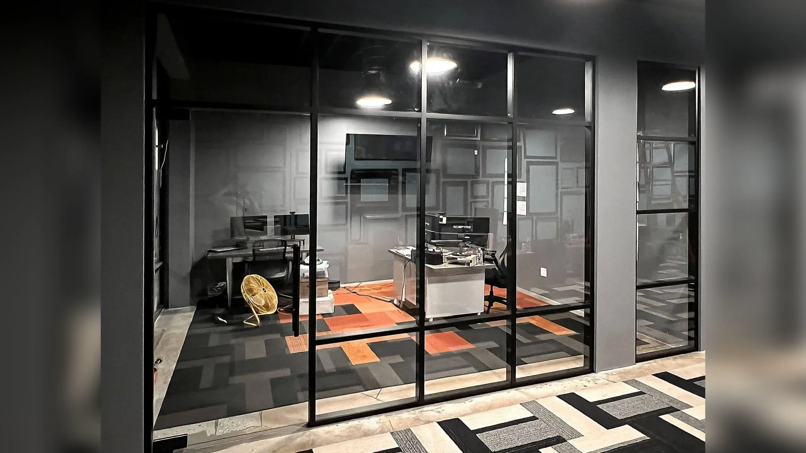 Kompas – Aluminum Partitions