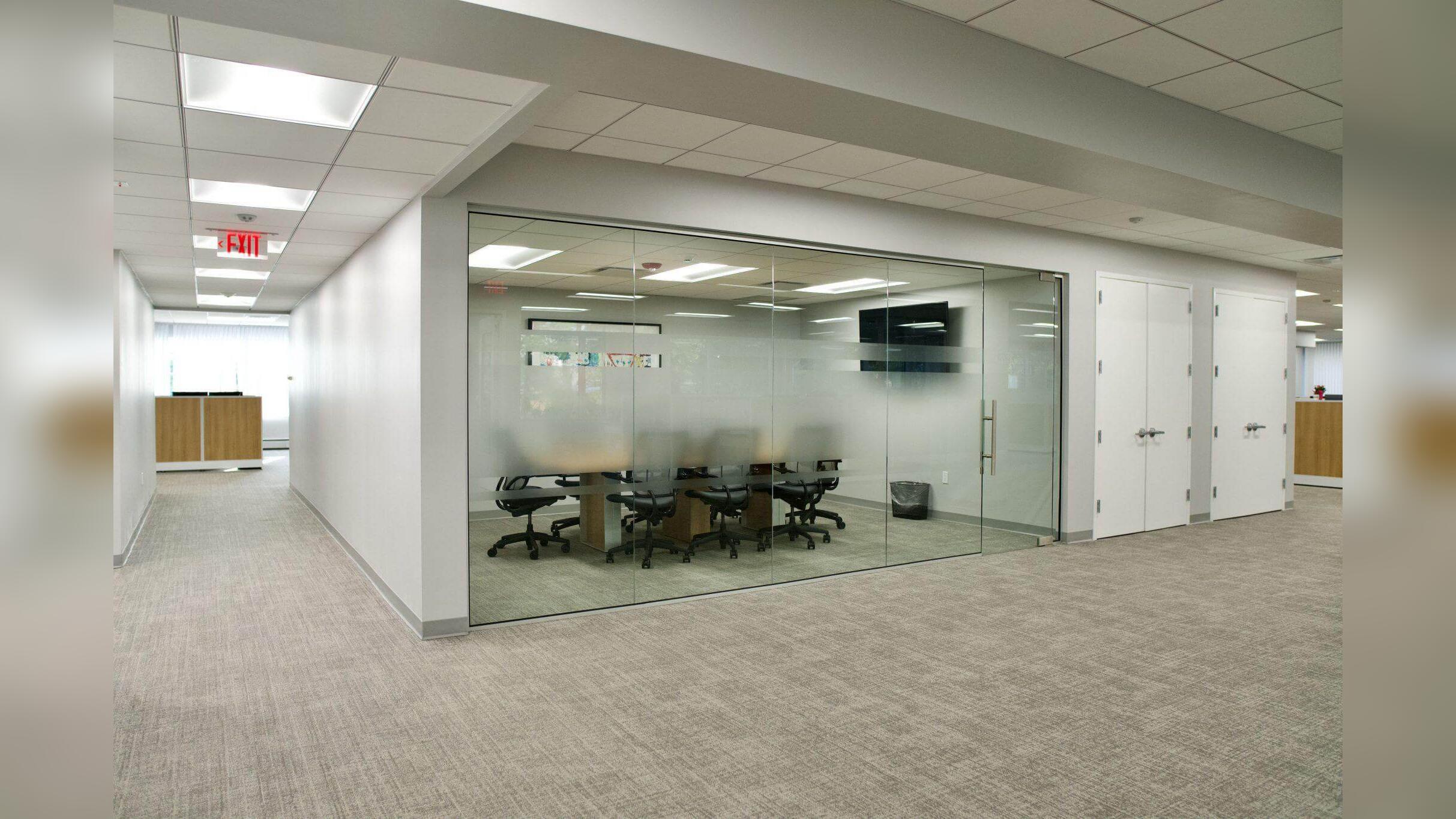 Frameless Partitions – Swing Doors