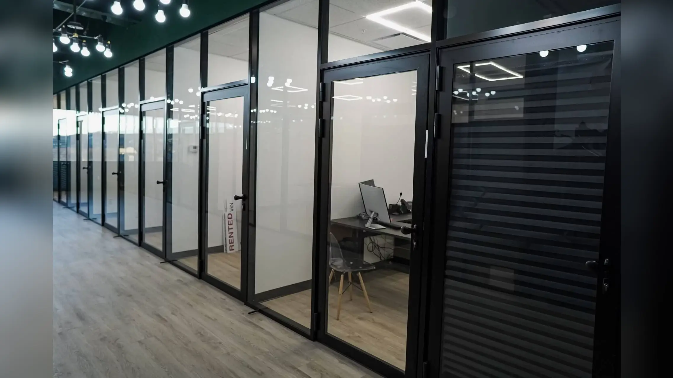 Kompas – Aluminum Partition
