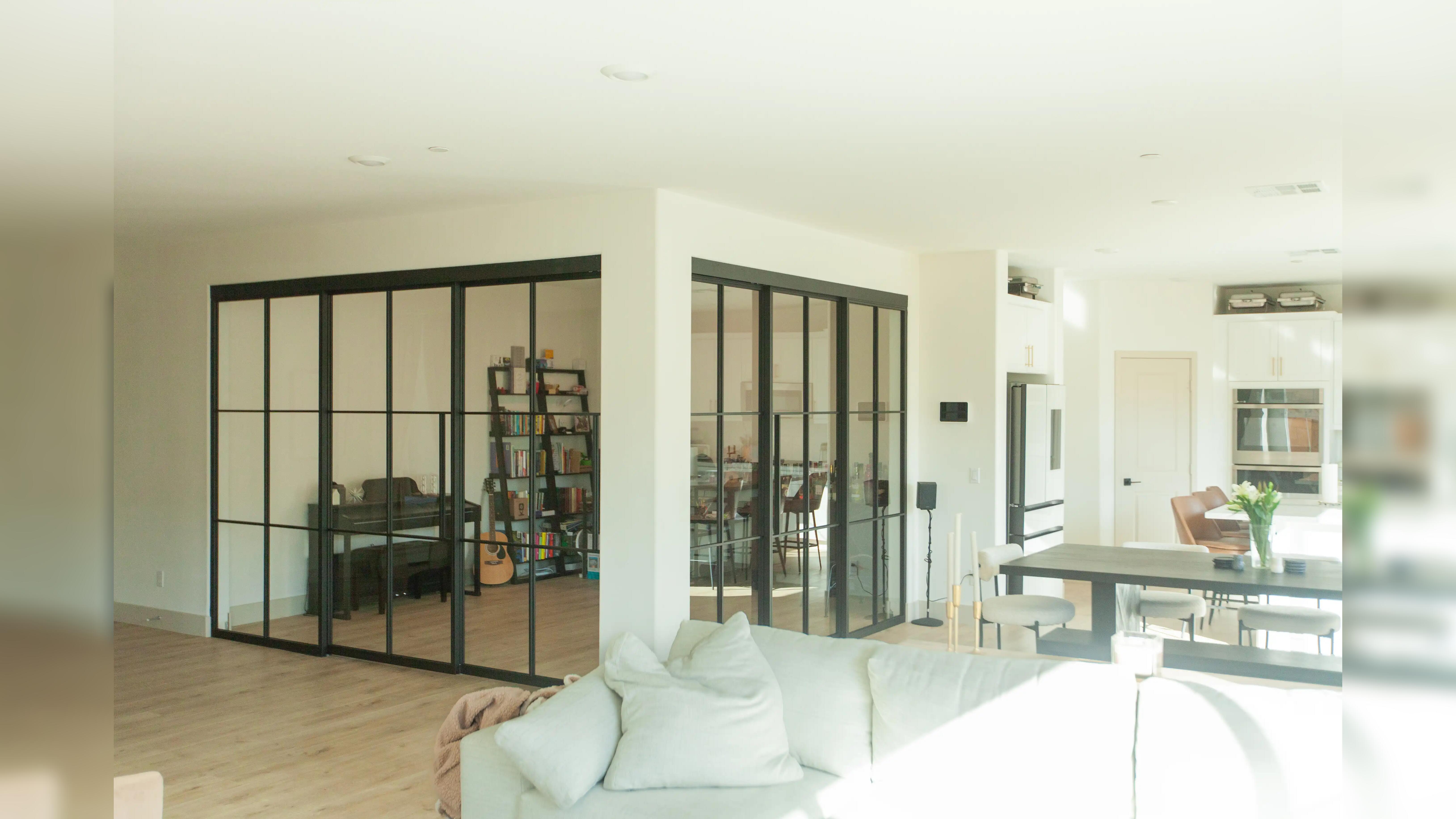 Steel partitions - Sliding