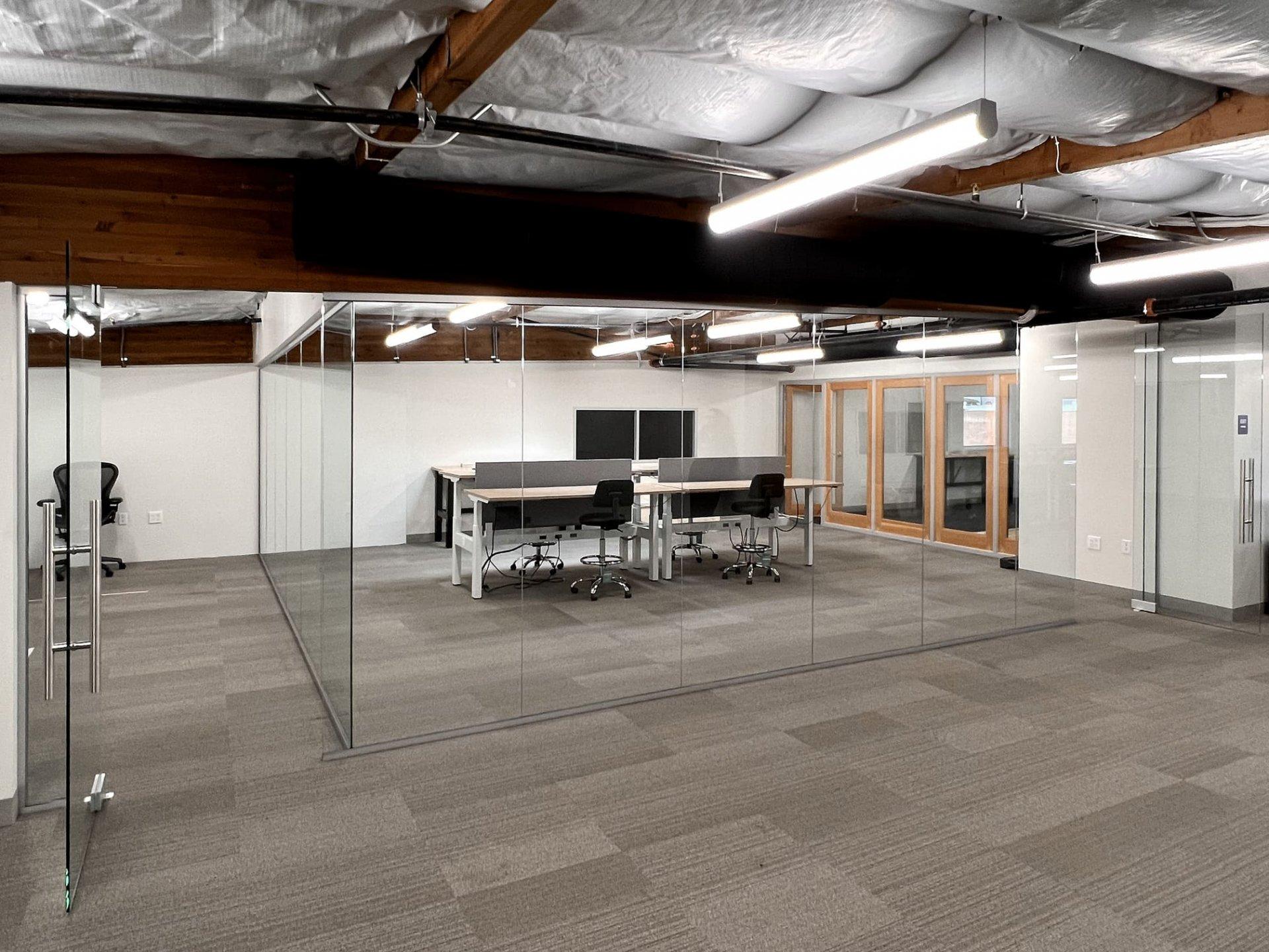 Frameless Partitions – Swing Doors